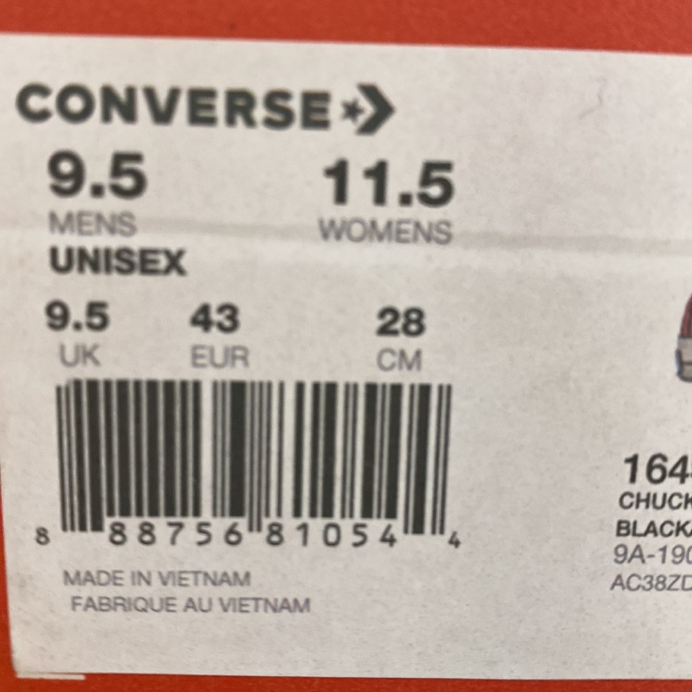 CONVERSE CHUCK 70 OX BRAND NEW - Picture 8 of 8